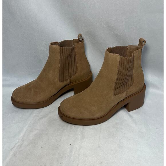 Andre Assous Shoes - ANDRE ASSOUS GEMMA SUEDE CHELSEA BOOT SIZE 7.5 WORN ONCE